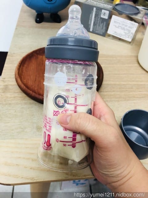 *好物分享*【韓國媽咪Mother-K今年討論度最高的新色輕量免洗奶瓶-(時尚灰)】4M1D - 第22張圖 *好物分享*【韓國媽咪Mother-K今年討論度最高的新色輕量免洗奶瓶-(時尚灰)】4M1D