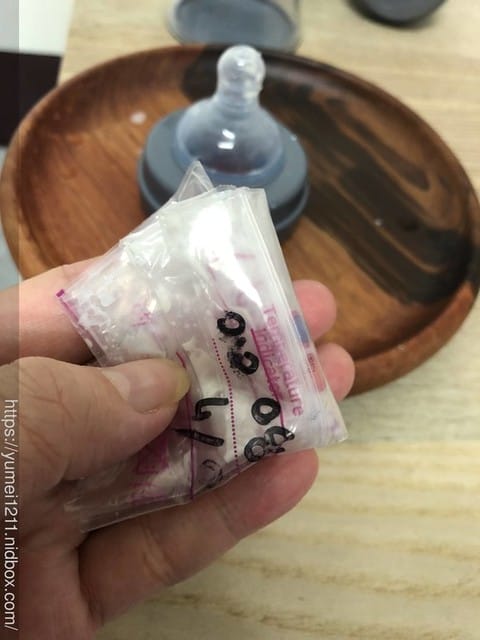*好物分享*【韓國媽咪Mother-K今年討論度最高的新色輕量免洗奶瓶-(時尚灰)】4M1D - 第30張圖 *好物分享*【韓國媽咪Mother-K今年討論度最高的新色輕量免洗奶瓶-(時尚灰)】4M1D