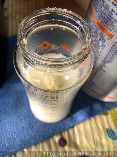 2019奶瓶推薦【小獅王辛巴，蘿蔓晶鑽寬口玻璃奶瓶-馬卡龍萬用蓋讓奶瓶有了第二生命】