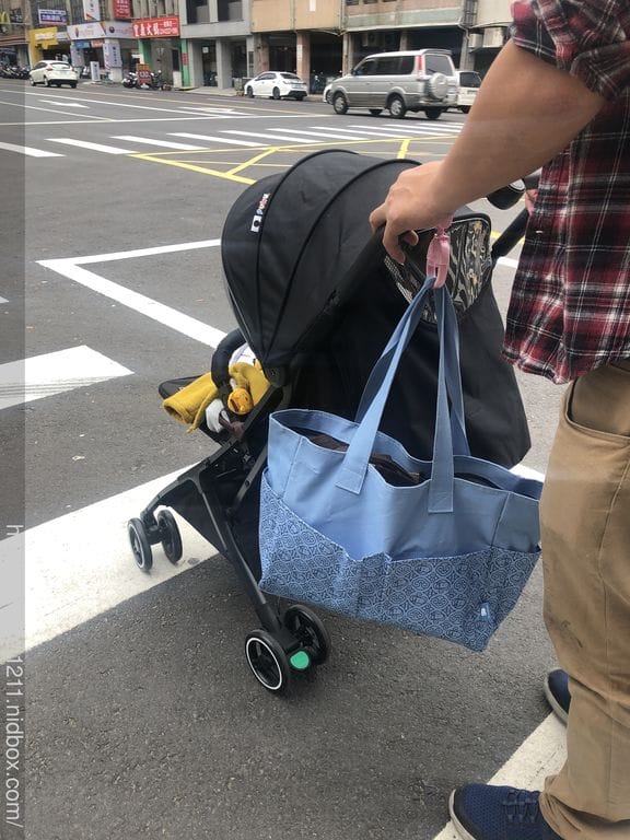 【PUKU-mini-Z米立推車，輕輕甩出大空間】