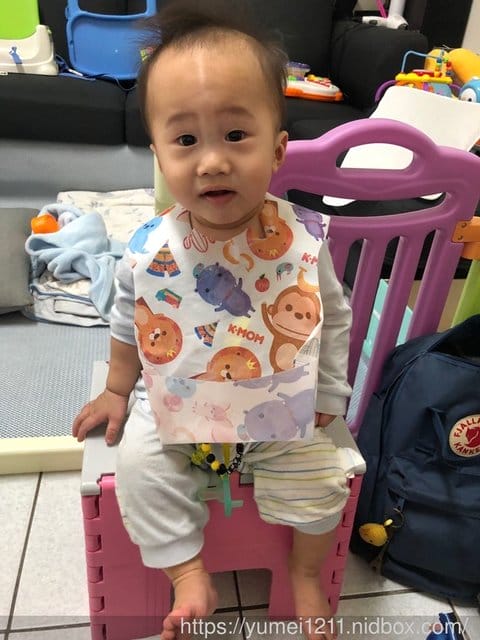 Mother-K【拋棄式防水圍兜】防汙又減量的寶寶外出好幫手 - 第30張圖 Mother-K【拋棄式防水圍兜】防汙又減量的寶寶外出好幫手