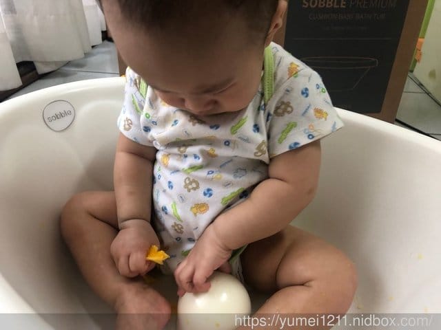 【SOBBLE-棉花糖保溫澡盆-柔軟防撞】新生兒浴盆推薦/寶寶洗澡的防滑澡盆 / - 第27張圖 【SOBBLE-棉花糖保溫澡盆-柔軟防撞】新生兒浴盆推薦/寶寶洗澡的防滑澡盆 /