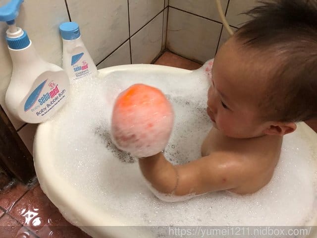 【施巴嬰兒5.5泡泡浴露溫和抗敏-洗出寶寶感覺統合-快樂洗澡】 - 第8張圖 【施巴嬰兒5.5泡泡浴露溫和抗敏-洗出寶寶感覺統合-快樂洗澡】