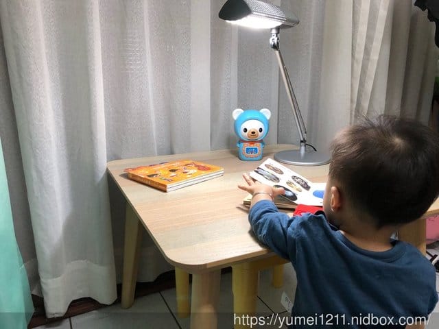 【喜萬年SYLVANIA-第二代 LED小小冰極光護眼檯燈-雙色切換版】 - 第30張圖 【喜萬年SYLVANIA-第二代 LED小小冰極光護眼檯燈-雙色切換版】