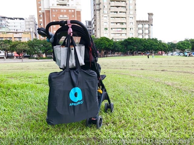 陪伴寶寶長大的輕巧型可攜式兒童餐椅【 Apramo Flippa & ZOE】 - 第45張圖 陪伴寶寶長大的輕巧型可攜式兒童餐椅【 Apramo Flippa & ZOE】