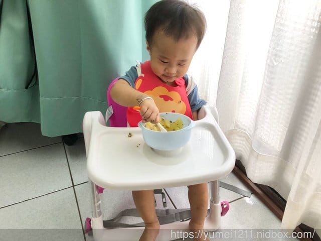 陪伴寶寶長大的輕巧型可攜式兒童餐椅【 Apramo Flippa & ZOE】 - 第34張圖 陪伴寶寶長大的輕巧型可攜式兒童餐椅【 Apramo Flippa & ZOE】