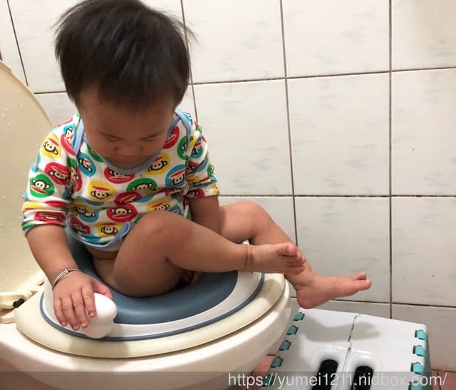 【一歲半的虎寶,提前認識babyhood-小怪獸座便圈為戒尿布做準備】Expect 傳佳知寶 - 第18張圖 【一歲半的虎寶,提前認識babyhood-小怪獸座便圈為戒尿布做準備】Expect 傳佳知寶