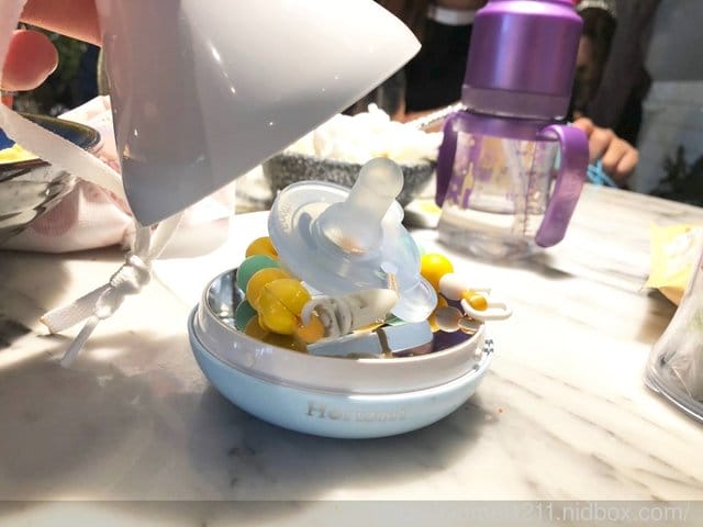 【艾可嚴選親子照護系列】再見細菌~ 加拿大小桃子Horizon Baby 攜帶式嬰兒奶嘴UV滅菌器,孩子外出的好夥伴 - 第15張圖 【艾可嚴選親子照護系列】再見細菌~ 加拿大小桃子Horizon Baby 攜帶式嬰兒奶嘴UV滅菌器,孩子外出的好夥伴