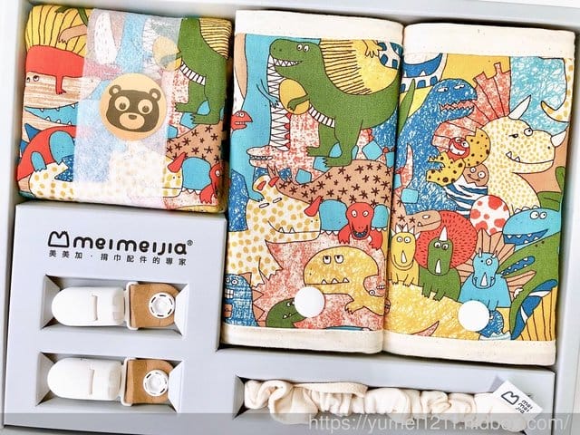 【美美加MeiMeiJia】媽媽育兒的好幫手，口水墊禮盒組送禮、自用都合適的喔！