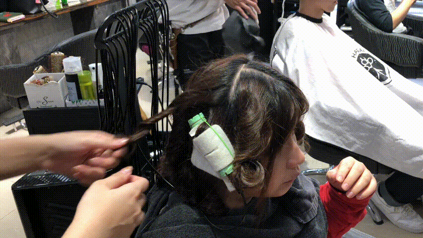 台中∣一中∣益民商圈∣夜間美髮【Virus Hair24hr沙龍剪燙髮】深夜不斷電美髮，晚上不再只有美食~日夜間髮廊