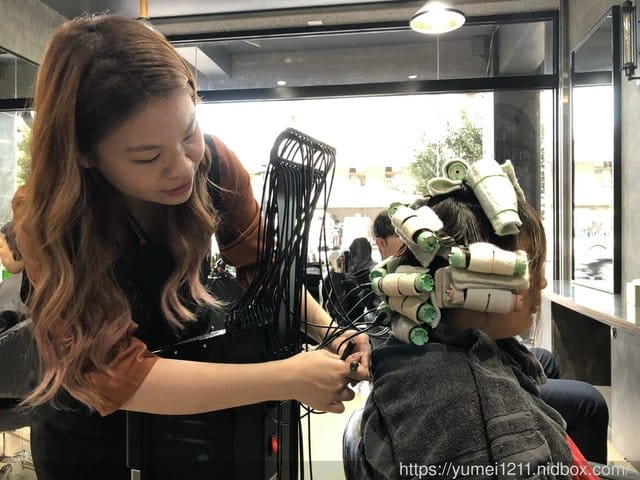 台中∣一中∣益民商圈∣夜間美髮【Virus Hair24hr沙龍剪燙髮】深夜不斷電美髮，晚上不再只有美食~日夜間髮廊