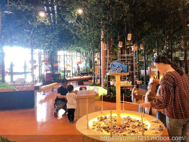 【台中麗寶二期】歐風湖邊Outlet商場,IG最新網美熱門打卡地點 - 第14張圖 【台中麗寶二期】歐風湖邊Outlet商場,IG最新網美熱門打卡地點