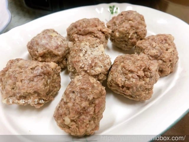 【 高雄美食】老賈x宅配-在家就可以吃到限量黃金組合酸菜白肉鍋 - 第14張圖 【 高雄美食】老賈x宅配-在家就可以吃到限量黃金組合酸菜白肉鍋