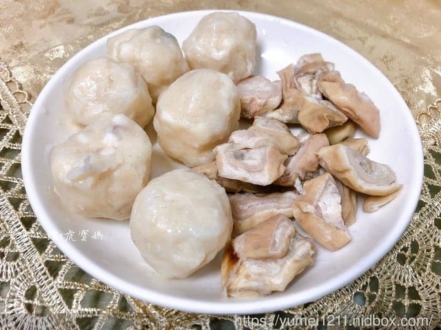 【 高雄美食】老賈x宅配-在家就可以吃到限量黃金組合酸菜白肉鍋 - 第17張圖 【 高雄美食】老賈x宅配-在家就可以吃到限量黃金組合酸菜白肉鍋