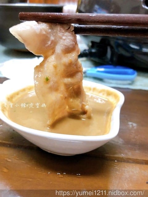 【 高雄美食】老賈x宅配-在家就可以吃到限量黃金組合酸菜白肉鍋 - 第10張圖 【 高雄美食】老賈x宅配-在家就可以吃到限量黃金組合酸菜白肉鍋