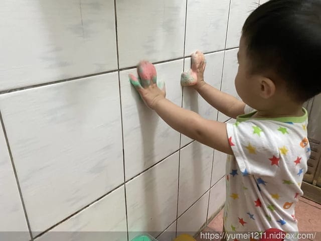 【共學】讓孩子玩中學,學中玩,自製繽紛的泡泡,讓寶寶愛上顏料 - 第7張圖 【共學】讓孩子玩中學,學中玩,自製繽紛的泡泡,讓寶寶愛上顏料