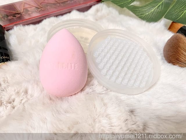 刷具清潔推薦【Venudite Cosmetics維納黛蒂】瑰蜜銀箔美妝工具清潔組,刷具也要深層卸妝!!超好上的嫩Q美肌蛋 - 第4張圖 刷具清潔推薦【Venudite Cosmetics維納黛蒂】瑰蜜銀箔美妝工具清潔組,刷具也要深層卸妝!!超好上的嫩Q美肌蛋