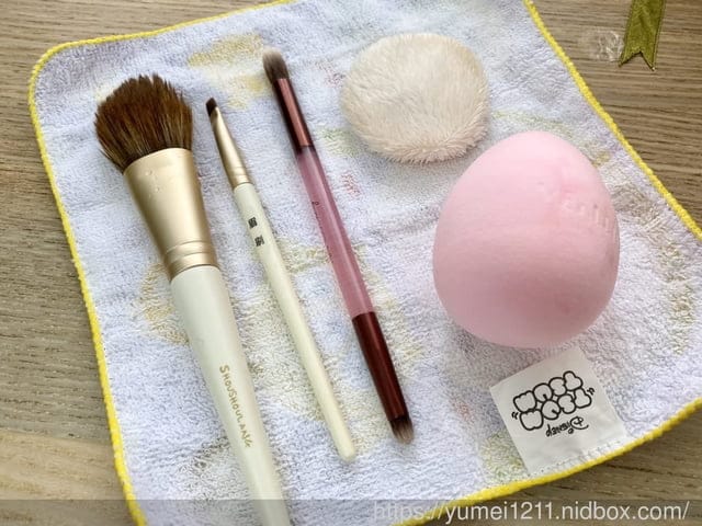 刷具清潔推薦【Venudite Cosmetics維納黛蒂】瑰蜜銀箔美妝工具清潔組,刷具也要深層卸妝!!超好上的嫩Q美肌蛋 - 第21張圖 刷具清潔推薦【Venudite Cosmetics維納黛蒂】瑰蜜銀箔美妝工具清潔組,刷具也要深層卸妝!!超好上的嫩Q美肌蛋