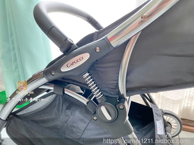 2020推車推薦【 卡普奇Capucci 】走在推車界的最前端,重力自動收車限定版、登機尺寸手推車 - 第11張圖 2020推車推薦【 卡普奇Capucci 】走在推車界的最前端,重力自動收車限定版、登機尺寸手推車