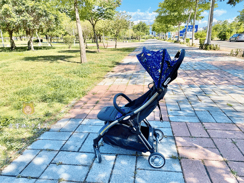 2020推車推薦【 卡普奇Capucci 】走在推車界的最前端,重力自動收車限定版、登機尺寸手推車 - 第26張圖 2020推車推薦【 卡普奇Capucci 】走在推車界的最前端,重力自動收車限定版、登機尺寸手推車