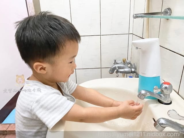 【fuwaly洗手機】微笑泡沫式自動感應洗手機/給皂器,讓孩子主動去洗手趣 - 第24張圖 【fuwaly洗手機】微笑泡沫式自動感應洗手機/給皂器,讓孩子主動去洗手趣