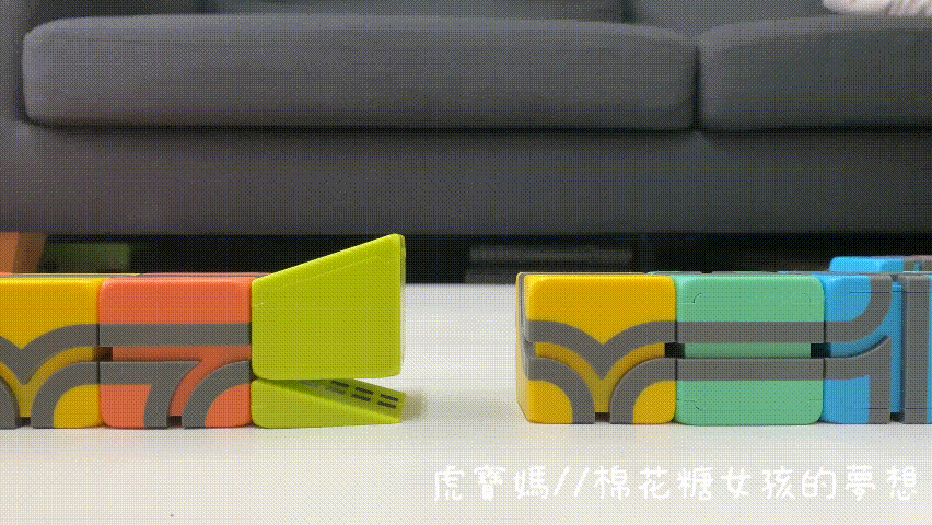 益智玩具【 Qbi 益智磁吸軌道玩具】玩與創造兼具,無限擴充的磁力建構軌道車、開發幼兒大腦淺能,台灣在地製造設計 l 啟蒙玩具 - 第20張圖 益智玩具【 Qbi 益智磁吸軌道玩具】玩與創造兼具,無限擴充的磁力建構軌道車、開發幼兒大腦淺能,台灣在地製造設計 l 啟蒙玩具