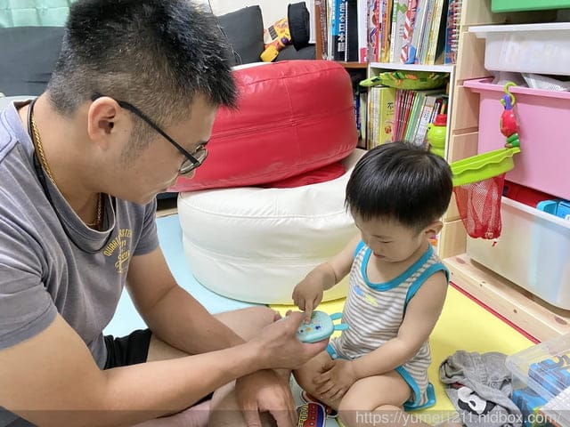 寶寶手機【小牛津】萌萌兔小手機,寶貝的第一支有聲小手機 - 第24張圖 寶寶手機【小牛津】萌萌兔小手機,寶貝的第一支有聲小手機