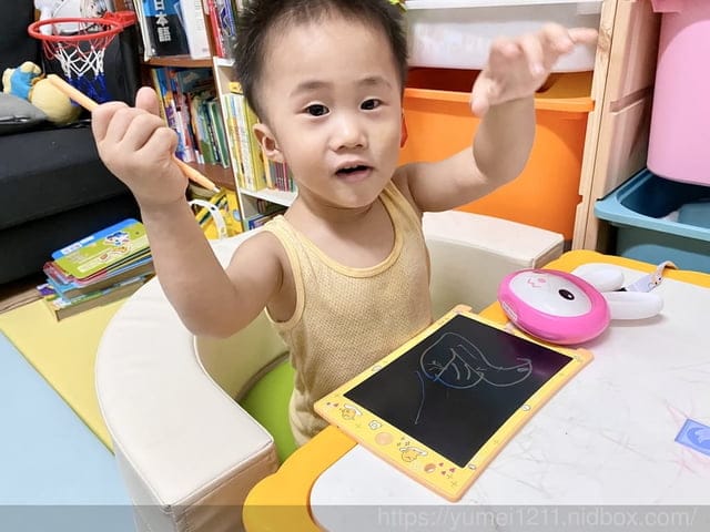 三麗鷗聯名【Green Board彩色電紙板】無紙化隨時記錄,手寫塗鴉的電子筆記本 - 第27張圖 三麗鷗聯名【Green Board彩色電紙板】無紙化隨時記錄,手寫塗鴉的電子筆記本