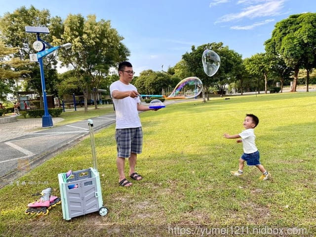 闔樂泰【GOLD LIFE多功能好收納購物車】55L 四輪款,購物採買/戶外旅遊都適用喔 - 第31張圖 闔樂泰【GOLD LIFE多功能好收納購物車】55L 四輪款,購物採買/戶外旅遊都適用喔