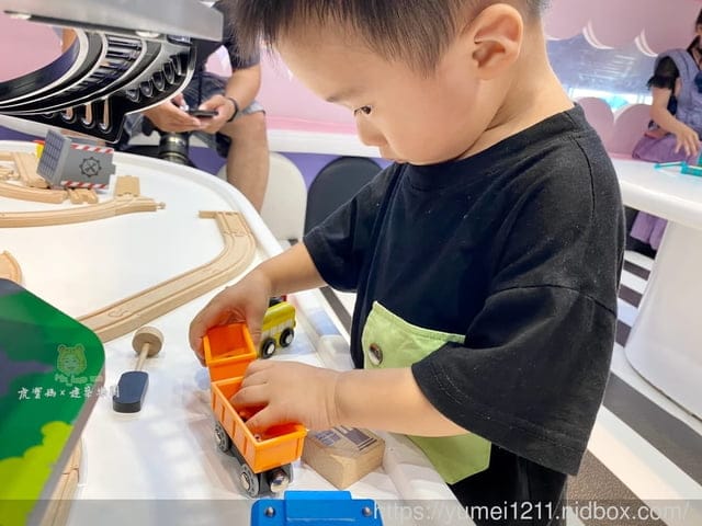 雨天備案【建築樂園】桃園親子樂園-怪獸學院體驗館/桃園華泰館
