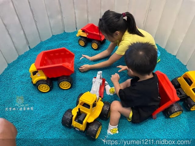 雨天備案【建築樂園】桃園親子樂園-怪獸學院體驗館/桃園華泰館