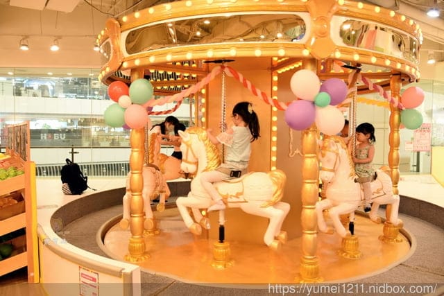 台中東區/ 雨天備案/親子旅遊【大魯閣遊戲愛樂園】新時代店,仿真超市超市 旋轉木馬,Mr.咖哩餐聽 - 第43張圖 台中東區/ 雨天備案/親子旅遊【大魯閣遊戲愛樂園】新時代店,仿真超市超市 旋轉木馬,Mr.咖哩餐聽
