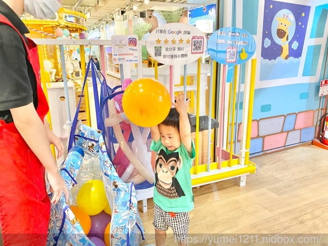 台中東區/ 雨天備案/親子旅遊【大魯閣遊戲愛樂園】新時代店,仿真超市超市 旋轉木馬,Mr.咖哩餐聽 - 第69張圖 台中東區/ 雨天備案/親子旅遊【大魯閣遊戲愛樂園】新時代店,仿真超市超市 旋轉木馬,Mr.咖哩餐聽