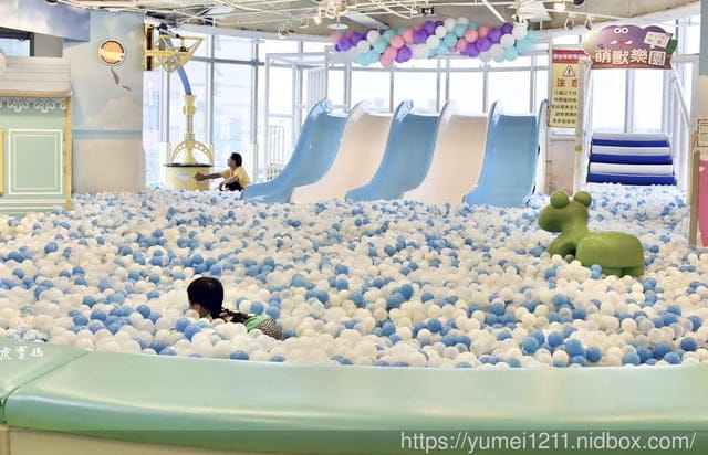 台中東區/ 雨天備案/親子旅遊【大魯閣遊戲愛樂園】新時代店,仿真超市超市 旋轉木馬,Mr.咖哩餐聽 - 第53張圖 台中東區/ 雨天備案/親子旅遊【大魯閣遊戲愛樂園】新時代店,仿真超市超市 旋轉木馬,Mr.咖哩餐聽