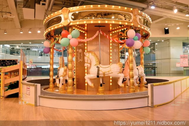 台中東區/ 雨天備案/親子旅遊【大魯閣遊戲愛樂園】新時代店,仿真超市超市 旋轉木馬,Mr.咖哩餐聽 - 第41張圖 台中東區/ 雨天備案/親子旅遊【大魯閣遊戲愛樂園】新時代店,仿真超市超市 旋轉木馬,Mr.咖哩餐聽