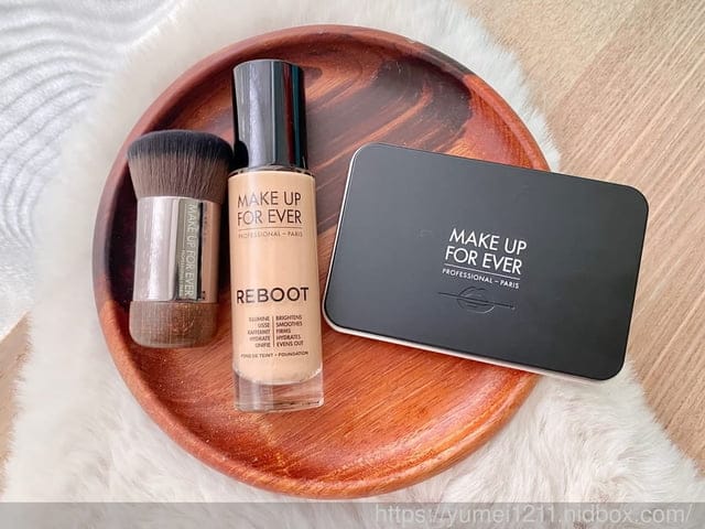 美妝【MAKE UP FOR EVER】 REBOOT活潤精華粉底液 - 第4張圖 美妝【MAKE UP FOR EVER】 REBOOT活潤精華粉底液