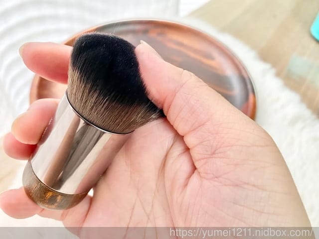 美妝【MAKE UP FOR EVER】 REBOOT活潤精華粉底液 - 第11張圖 美妝【MAKE UP FOR EVER】 REBOOT活潤精華粉底液