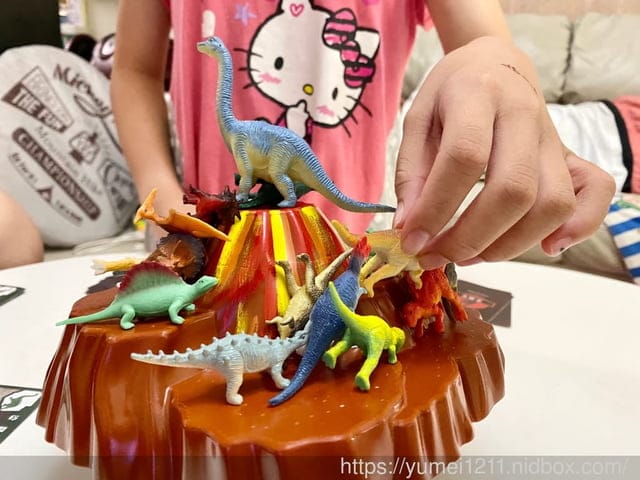 兒童桌遊【 Kiddy Kiddo】侏羅紀冒險 – 訓練專注力與手眼協調的好桌遊 - 第14張圖 兒童桌遊【 Kiddy Kiddo】侏羅紀冒險 – 訓練專注力與手眼協調的好桌遊