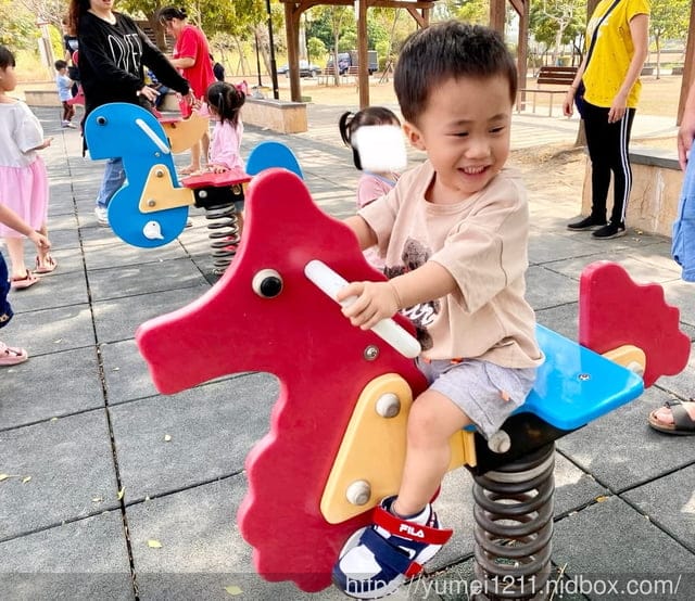 【育兒用品】FILA Kids-兒童機能運動鞋,不同年齡童鞋挑選大不同!童鞋推薦 - 第18張圖 【育兒用品】FILA Kids-兒童機能運動鞋,不同年齡童鞋挑選大不同!童鞋推薦