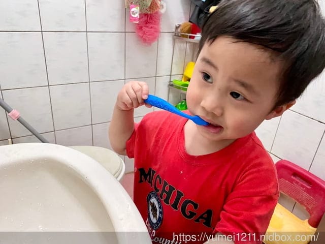 兒童牙膏/淨淨CleanClean -角落小夥伴胺基酸牙膏/甜橙/草莓/葡萄/薄荷口味