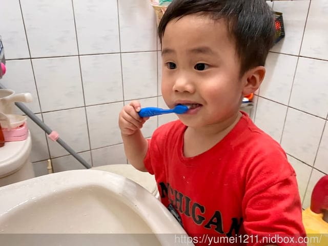 兒童牙膏/淨淨CleanClean -角落小夥伴胺基酸牙膏/甜橙/草莓/葡萄/薄荷口味