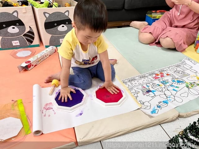 【N次貼兒童幼教系列】N次貼創意手冊將畫帶入創作遊戲,畫軸與描圖彩繪勞作本 - 第37張圖 【N次貼兒童幼教系列】N次貼創意手冊將畫帶入創作遊戲,畫軸與描圖彩繪勞作本