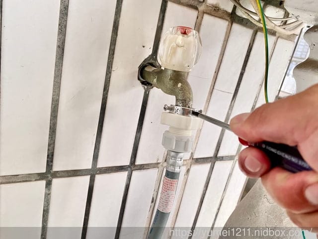 美國Frigidaire富及第 4.5KG 全自動迷你洗衣機-直立式窄身洗衣機又省水, FAW-0451S - 第10張圖 美國Frigidaire富及第 4.5KG 全自動迷你洗衣機-直立式窄身洗衣機又省水, FAW-0451S