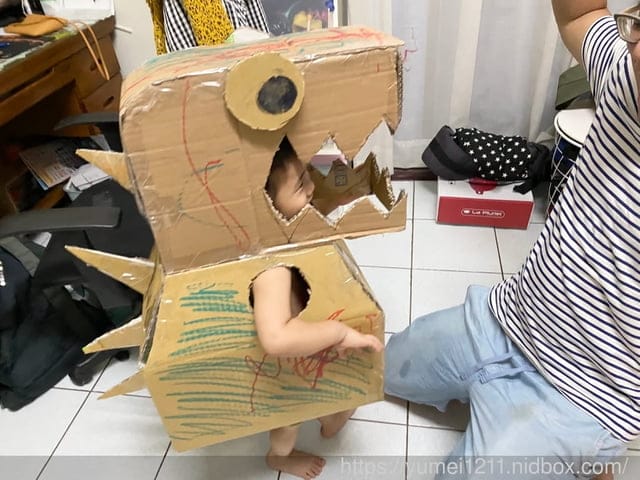 親子手作|紙箱恐龍DIY|防疫在家時間快轉的最好方式 - 第17張圖 親子手作|紙箱恐龍DIY|防疫在家時間快轉的最好方式