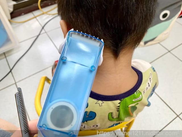 兒童電動理髮器推薦-日本SAKANO KEN坂野健電器-自動吸髮 兒童電動理髮器/剪髮器，超低噪音低震動