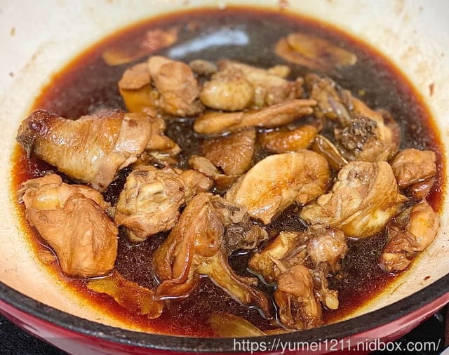 鑄鐵鍋家常料理食譜-【Amercook】LA PLURIEL系列30cm多彩加厚白琺瑯鑄鐵鍋-超值組(赫本紅 - 第28張圖 鑄鐵鍋家常料理食譜-【Amercook】LA PLURIEL系列30cm多彩加厚白琺瑯鑄鐵鍋-超值組(赫本紅