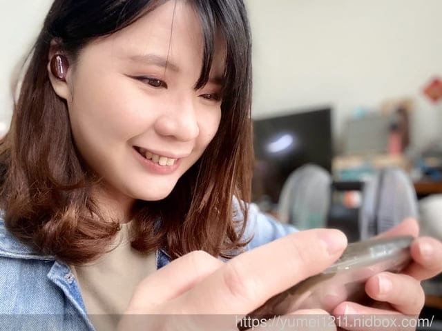 【OMIX】S1真無線琉光鏡面運動藍牙耳機，運動、居家隨時來上一段音樂都很享受