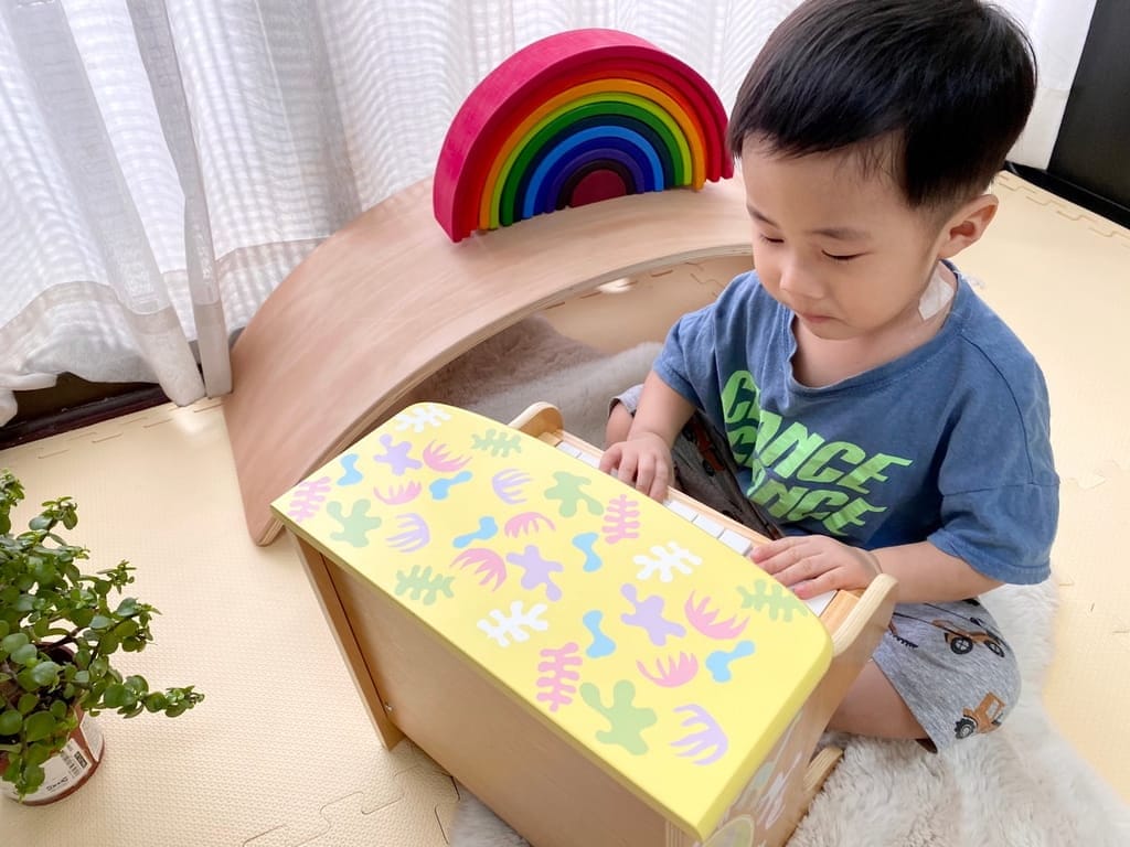 育兒好物|playtown動物星球木頭小鋼琴,啟發孩子美學感受 - 第9張圖 育兒好物|playtown動物星球木頭小鋼琴,啟發孩子美學感受