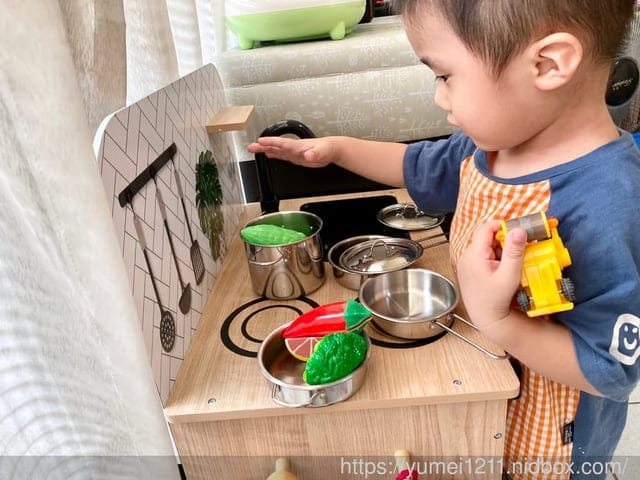 廚房組推薦|teamson|優雅小廚師費城現代成長型木製玩具廚房|成長型木製玩具廚房 - 第3張圖 廚房組推薦|teamson|優雅小廚師費城現代成長型木製玩具廚房|成長型木製玩具廚房