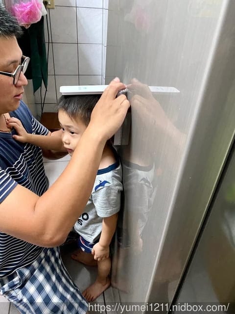 育兒|Viélätt兒童電子身高尺|不破壞家中裝潢|大人小孩都適用|連小孩也可以獨力完成 - 第9張圖 育兒|Viélätt兒童電子身高尺|不破壞家中裝潢|大人小孩都適用|連小孩也可以獨力完成